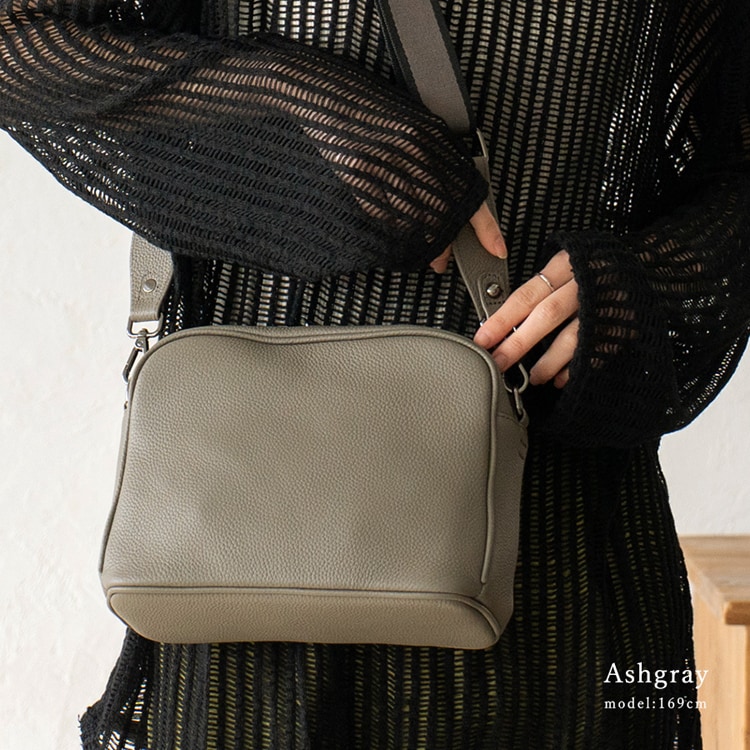 ヴィータフェリーチェ（VitaFelice）/本革 スクエア2wayハンドルバッグ【Depral/デプラル】 本革 スクエア2wayハンドルバッグ【Depral/デプラル】 | ヴィータ