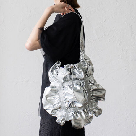 [^:nsb-30210z]キƂV[OfUČhV_[obOB[hȃ^bNJ[́AnCZXȕ͋CŃR[f̃ANZgɁB߃nhŌ|₷A~jobOV_[obOƈꏏɃTuobOƂĂIXXBtȃJWAR[fAl̂ꂢ߃JWAR[f܂ō킹₷obOłBVvR[f̃ANZgɂȂAANZT[ołg܂BfC[g͂Aʋ΂ʊwɂ߁BTCYSIZEFF35cm / F40cmiJj20cmijiӁj28cmiӁj/ }`FȂnhF54.5cm~F4.3cmA荂F32cmO|PbgFȂ|PbgFI[v|Pbg2At@Xi[t|Pbg1obÔݏdʁF198gfށFPUobÕCJ͋ВɂȂĂ܂BFFVo[yӎzvL̂ɂꍇ܂BɂCɂȂꍇ͈xAĂ炲gpB