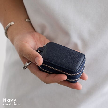 [^:srz-iz3010]tIDꂽ@\ ㎿ȋvX}[gL[P[X  vgp㎿ȃX}[gL[P[XB [2ӏ_ut@Xi[^CvB  NAȑ̂ŃP[XɓꂽԂŃ{^oB L[`F[tŉƂ̌AȃACeȂǂ邱Ƃo܂B  VvȃfUCŒj킸ĝŁA蕨ɂœKłB 360x]JritbNtŃobOxgtbNɎt\łB  TCY SIZEFF9cm / F5cm / }`F3.5cm O|PbgFȂ |PbgFȂ obÔݏdʁF66g fށFv obÕCJ̓t@Xi[ɂȂĂ܂B FFVo[v́AɑώキAV~EԂ̌ƂȂA̐FAFڂ肪܂̂łӉBJ␅ɔG炵ꍇ́A΂₭炩zŐCA`𐮂ĕKAĉBhC[EXg[u̍ł̊͂߉B