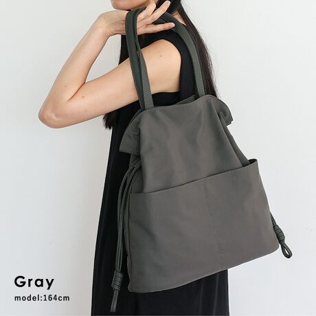 [^:inb-10172p]J␅eyHiCzfނɃj[AB  J͋ВdlŒgɂAZLeBʂ  VviȃfUCŁAJWALC߂܂ŕLR[fɃ}b`BgȂAyėfC[obOłB   Ŗg₷ J̓S̝HBʋ΁E}Esɂ􂵂܂B A4TCYΉ ʋ΂̏ށA^ubgAĜ܂INBוĂ[Bʋ΁Eʊwɂ߂łB Onh |₷߂̃nh́AAE^[̏ォł|₷AʋΎKɁB tg|Pbgt 傫߂̃tg|PbgtŁAX}zȂǁATbƎoACe֗Ɏ[B 7̎[|Pbg obOOɕ̃|PbgzuĂ̂ōׂ₩Ȏ[܂B ֗ȓ|Pbg 5̓|PbĝŁAobOŖqɂȂ肪ȃACe萮ł܂B et obO̒ɕe{ĂA⏝ی삵܂B TCY SIZEFF38cm / F38cmiJj23cmijiӁj38cmiӁj  / }`F12cm nhF51cm~F1.8cmA荂F22cm O|PbgFOʃI[v|Pbg2 |PbgFI[v|Pbg3At@Xi[t|Pbg2 obÔݏdʁF474g fށFiC/PU obÕCJ͋В}OlbgɂȂĂ܂B FFVo[yӎzvL̂ɂꍇ܂BɂCɂȂꍇ͈xAĂ炲gpB