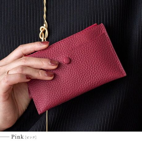 [^:nsz-30255n]Vv@\ɗDꂽAJ[h|Pbgt{v}`P[XB  ⌮SɎ[łt@Xi[t̃|PbgB Oʂɂ͏[ozbN{^t̃|Pbg1B  wʂɂ̓J[h|Pbg3A őOʂ͓dlȂ̂ŁAICJ[hꂽ܂܃^b`\łB  S9FƖLxȃJ[oG[VŃMtgɂ҂B {vfނgpAgނقǂɖ킢[܂ACełBTCY SIZEFF8.5cm F14cm }`FȂ O|PbgFOʃzbN{^t|Pbg1AwʃJ[h3 |PbgFȂ dʁF58g fށF{v CJ̓t@Xi[ɂȂĂ܂B FFS[hyӎzv́AɑώキAV~EԂ̌ƂȂA̐FAFڂ肪܂̂łӉBJ␅ɔG炵ꍇ́A΂₭炩zŐCA`𐮂ĕKAĉBhC[EXg[u̍ł̊͂߉B