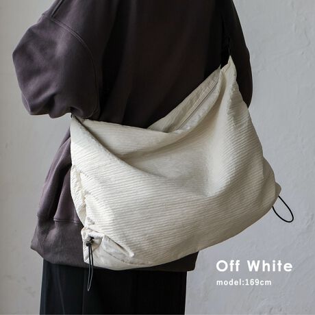 [^:inb-10199z]RɌ`𒲐łl̃hXgV_[obOB  H{|GXengpAJ̓ɂSB V{̂fނ̓VvłȂꂽۂɁB  TCh̃R[hi邱ƂŌ`RɒłA V[Cɍ킹ăobO̕\ς邱Ƃł܂B  eʂV_[xgŌ̕SŷŁA ig͂񗷍sobOƂĂIXXłB TCY SIZEFF34cmiTChőj20cmij / F30cmiӁj42cmiӁj / }`F10cm V_[xgF62`116cm~F5cmiOs\/߉j V_[xgF35`66cm O|PbgFwʃt@Xi[t|Pbg1 |PbgFI[v|Pbg3At@Xi[t|Pbg2 obÔݏdʁF358g fށF|GXe/PU obÕCJ̓t@Xi[ɂȂĂ܂B FFjbP