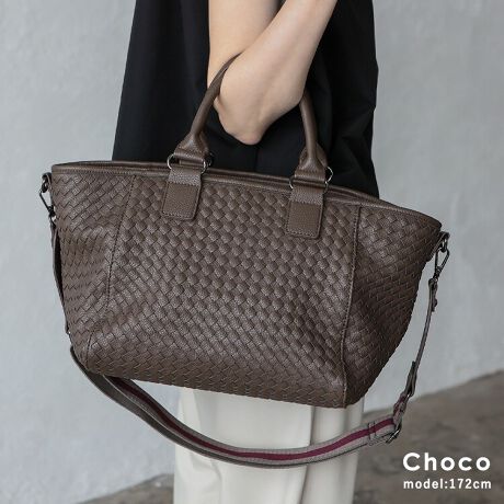 [^:sib-20068p]ꂳƎp˔ ҂ݍ݃g[gobOB  iȕ҂ݍ݃fUC ~ VvȌ` ҂ݍݖ͗loAVvŖÔȂtHǂȃX^Cɂ킹₷BdvCx[g܂ŁAgȂ閜\fUCłB _炩̂ɂ芴̂ Ƃ̂ɓޏ_炩ŁAוĂ^ꂵɂ▭Ȑ݌vBL߂̒ɂ͏_炩߂̒̗pA[ł̂ɃRpNgȎSn܂B nhV_[2WAYŎg 莝X^CɍœKȃnhƁACe[vANZg̃V_[XgbvtB|΂ߊ|łAV[ɍ킹g\łB J͍L߃tbv ~ }OzbNňS J߂ȒPȃ}OzbNdlBL߂̃tbvgJo[ASĂg܂B yĈ₷PUf ڂ͍ȂAϋvɗDꂽPUfނ̗pBꂪȒPŉJ̓łCyɂg܂B  TCY SIZEFF25cm / F46cmiӁj28cmiӁj / }`F20cm nhF33cm~F1.5cmA荂F13cm V_[xgF78`120cm~F5cmiO\/߉j  O|PbgFȂ |PbgFI[v|Pbg3At@Xi[t|Pbg2 V_[xgdʁF140g obÔݏdʁF607g fށFPU dlF2way obÕCJ̓}OlbgɂȂĂ܂B FFjbPyӎzvL̂ɂꍇ܂BɂCɂȂꍇ͈xAĂ炲gpB