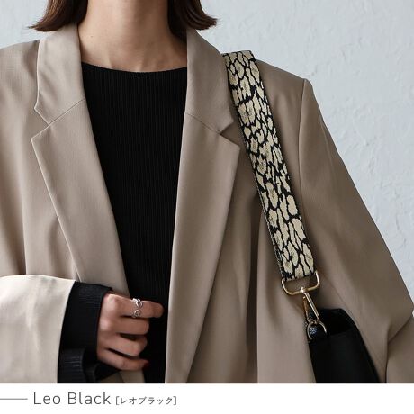 [^:nsz-30272z]̃obOȒPւI  @ׂȎhJƁA▭ȐFgڂfUCXgbvB VvȃobOV_[xgς邾 ͋Cς鎖o܂B  R[f̃ANZgɂȂăObƑ݊AbvI  Ԃ̎gpɂς݌vĂA 3.7cm̕LV_[ŁA|̕SyB TCY\ŁA|E΂ߊ|o܂B  @\ƃt@bV𗼗邱ƂłACełI  TCY SIZEFF63`120cm~F3.7cmi߉j dʁF95giIjA85giA[gAXNGAAubNAA[KCjA91git[j fށF|GXe FFS[h