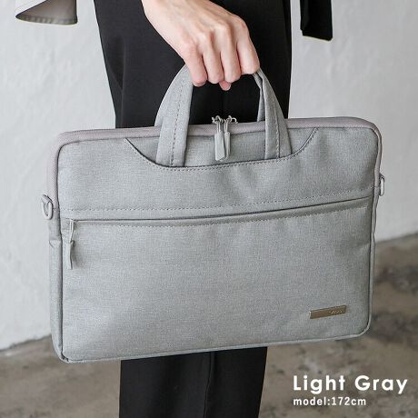 [^:nsb-30289z]m[gPCSĎ^ԎoPCobOB  13C`̃m[gPC[\ 13C`܂ł̃m[gp\R܂AA4TCY̏ޓ̂ŃrWlXobOƂĂg܂B obO̔wʂɂ̓L[o[ʂt X[cP[X̃nhɍ݂\BoAsɖ𗧂܂B |[`t P[uA}EXȂǎ[ɕ֗ȃ|[`tĂ܂B xiCgp Cɂ݂͌̂鍂xiCgpĂAĂTbƂꂷ邱Ƃo܂B ݂̂ɏՍ ͂ƌ݂̂ɏՍޓB 2WAYdlŎR݂Ȏg V_[XgbvgΌ|΂ߊ|ɂΉ\BV[X^Cɍ킹Ďg֗2WAYdlłB _ut@Xi[ TCh܂ő傫ĴŒg₷o₷B nh͎[\ nh[ł̂ŁAPCP[XƂăbNX[cP[XɓĂg܂BɁAV_[Ŏgp鎞XbL܂BTCY SIZEFF25cm / F35cm / }`F2cm nhF30cm~F2.8cmA荂F8cm V_[xgF65`125cm~F3cmiO\/߉j O|PbgFOʃt@Xi[t|Pbg1AOʃI[v|Pbg1AwʃI[v|Pbg1 |PbgFȂ V_[xgdʁF35g obÔݏdʁF375g fށFiC dlF2way obÕCJ̓t@Xi[ɂȂĂ܂B L[o[ʂtivF21cmj  y|[`z SIZEFF9cm / 15cm / }`F4cm O|PbgFȂ |PbgFȂ dF58g fށFiC obÕCJ̓t@Xi[ɂȂĂ܂B