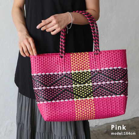 [^:nsb-30305p]Jhg[gobOiMj[͂A^тɂ傤ǗǂTCYBʂAJhobOB  JhobOƂ LVRł̓}VFijobOӖ܂BڂJtŉ炵AƂĂvȂ̂ŃKVKVg閜\ACełB|vsfނ̃e[vAЂƂЂƂōꂽLVR̎H|i̊yA͂łB ɋAGĂTbƐ@OK JɋAĂTbƐ@̊ȒPB܂AKVKVgĉĂ􂦂̂ŉJ̓r[`ɂ҂B g͎R ߕG݂̎[ɂ֗ŁAlXȗprłg܂B yʂŎ^т₷ îo͂̂ƁAyďvȂ̂łobOƂďd󂵂܂B g^CŗVѐSvX `IȐFʊoY~JȊ􉽊w͗lŁAłڂ݊܂B VvȕɂfANZgɁBŋCオ܂B A4TCYΉ A4TCỸt@C[łAKi܂̂ŃAEghAɂœKB TCY SIZEFF30cm / F46cmiӁj37cmiӁj / }`F11.5cm nhF46cm~F1cmi_unhjA荂F18cm O|PbgFȂ |PbgFȂ obÔݏdʁF491g fށF|G` obÕCJ̓I[vɂȂĂ܂B