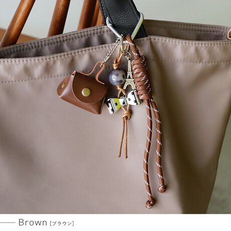 [^:nsa-c30337z]Ǝplߍ񂾁A lȃ`[t̃obO`[B  VѐSՂ̃`[t pR[hŕ҂܂ꂽvȃANZgɁA[ł~jobO^̍|[`A炵hbg{AăGbtF̃`[YAn[g^Jrił܂Ƃ߂܂B Jri^CvŎt₷ Mtgɂ fC[g͂AMtg₨FBւ̂Ƃv[gɂBTCY SIZEFcF19cmiz_[܂܂) AF5cm@݁F3.3cm dF34g fށF|GXeEPUE