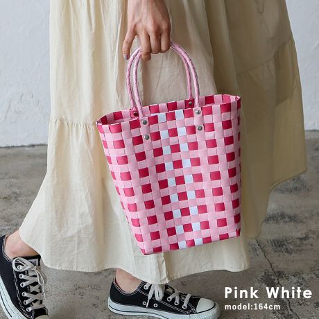 [^:nsb-30338z]XNGAJh~jobOʂAtăV[Yɂ҂̃Jh~jobOBJhobOƂ̓LVRł̓}VFijobOӖ܂BڂJtŉ炵AƂĂvȂ̂ŃKVKVg閜\ACełB|vsfނ̃e[vAЂƂЂƂōꂽLVR̎H|i̊yA͂łBɋAGĂTbƐ@OKJɋAĂTbƐ@̊ȒPB܂AKVKVgĉĂ􂦂̂ŉJ̓r[`ɂ҂Bg͎R݈ߕG݂̎[ɂ֗ŁAlXȗprłg܂ByʂŎ^т₷îo͂̂ƁAyďvȂ̂łobOƂďd󂵂܂BJtŌIȃfUC̓rrbhȐFgAR[fBl[g̃ANZgɂȂ܂BĂɂ҂ȃghACełBX^CbVȏc^fUCTCYSIZEFF25cm / F23cmiӁj18cmiӁj / }`F10cmnhF32cm~F1cmA荂F12cmO|PbgFȂ|PbgFȂobÔݏdʁF186gfށF|G`obÕCJ̓I[vɂȂĂ܂B