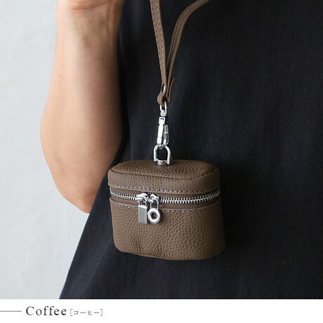 [^:nsz-30325n]㎿ȋvŎdĂA Eh^~j|[`B  ㎿ȋvf fނ̌oNωy߂ApȂ郌U[ACełB RpNgȃTCY ̂ЂɎ܂鏬ȃTCYB񂩂񂰂ĂזɂȂȂxǂ傫łB Eh^̃tH ۂ݂тт`͏iȈۂ^AJWAɂtH[}ɂ݂܂B ɂ҂ ANZT[⏬KACzAbvȂǂ̏܂[́B O\ȃXgbvt ^тɕ֗ŁA[ɂ͎O\łBTCY SIZEFF6cm / F8.5cm / }`F3.8cm XgbvF79cm~F1cmiO\/ߕsj XgbvF38cm O|PbgFȂ |PbgFȂ XgbvdʁF13g |[`̂ݏdʁF52g fށFv |[`̃CJ̓t@Xi[ɂȂĂ܂B