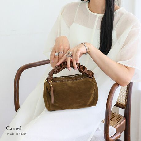 [^:nsb-30346z]XG[hnhobOӂƂMU[nhۓIȁAقǂ悢ƃNVbNȕ\͂̃nhobOB}bgȎ̃XG[hfނƁA_炩\̂tHl̂Ȃꊴo܂Bnhɂ͌򊴂̂tFCNU[MU[dlŎdグAVvȃtHɗVѐSvXBS[h̃ANZgŜɍYĂ܂BԂȂ}`ƂAX}[gtHE~jzE|[`E܂肽݃GRobOEnJ`ȂǁAOo̕Ki[\Big͂AƂĂ΂tH[}ȃV[ɂȂށAꂽfUCłBt̃V_[xgŁA|E΂ߊ|ƃX^CςĊy߂܂BSIZESPECSIZEFF13cm / F19cmiӁj20cmiӁj / }`F8cmnhF26cm~F4.5cmA荂F6cmV_[xgF67`126cm~F1.2cmiO\/߉jO|PbgFȂ|PbgFI[v|Pbg2At@Xi[t|Pbg1V_[xgdʁF66gobÔݏdʁF217gfށFXG[hiPUjdlF2wayobÕCJ̓t@Xi[ɂȂĂ܂ByӎzvL̂ɂꍇ܂BɂCɂȂꍇ͈xAĂ炲gpB