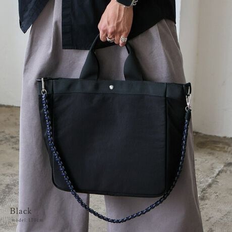 [^:nsb-70004z]Vvȃg[gɃ~bNX҂݃R[h̃V_[ANZgBghɍEȂ~j}ȃtHŒʋ΂łfC[łg܂B_炩̂iCfނgp\ʂ͝H{Ă̂ŉJ≘ꂩו܂Bm[gPC[\g[g̕Ki[łAǂTCYBނ^ubgȂ̏𐮗ł|PbgĂrWlXV[łKɎg܂Bg₷ɂJ̓t@Xi[ƃ}Olbg2Ă̂łD݂ɍ킹Ăg܂BC[ɂ̓iXJtŌǐՃ^OȂǂt܂BghMIXR[hV_[tANZgɂȂMIXR[h͊OăX}zV_[ƂĂgĂIVBTCYSIZEFF31cm / F41cmiӁj33cmiӁj / }`F13cmnhF34cm~F2.5cmA荂F14cmV_[xgF89cm~F2cmiO\/ߕsjO|PbgFȂ|PbgFI[v|Pbg2At@Xi[t|Pbg1V_[xgdʁF80gobÔݏdʁF386gfށFiCdlF2wayobÕCJ̓}Olbgt@Xi[ɂȂĂ܂BFFVo[C[ɌtiXJt