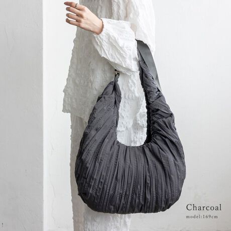 [^:nsb-70005z]gh~[hȃv[cH̃z[{[obOBeɕĂꂩR[fɃANZgvXBVo[ƌCOOLȃV_[߉\ȃV_[́A΂߂\BV[ɂĎg܂BJ}OlbgJdl̕Ki[łAǂTCYB500ml̃ybg{g͂|[`ⒷzB~j}ȃtHŒʋ΂łfC[łg܂BVvȃfUCŃx[VbNȃJ[WJG̗ǂ|GXengpAGߖ킸g܂B TCYSIZEFF27cm / F40cmiӁj26cmiӁj / }`FȂV_[xgF64`120cm~F3.7cmiOs\/߉jV_[xgF29`60cmO|PbgFȂ|PbgFt@Xi[t|Pbg1obOdʁF310gfށF|GXedlF2wayobÕCJ̓}OlbgɂȂĂ܂BFFVo[