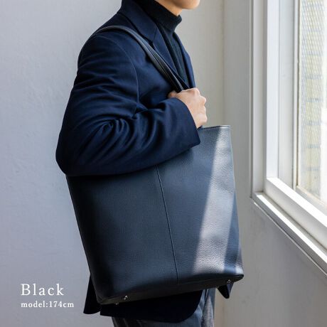 [^:sib-20098n]ʂ킬ƂVvȃfUCŃX[cX^C͂JWAȑɂ}b`BA4TCYΉrWlXV[ɌȂA4TCY̏ނ⎑Am[gPCA^ubgȂǂ[łTCY݌vB12̎[|PbgobOOɕ̃|PbgzuĂ̂ŁAKWFbg⏬̐X[YBX}zAyAoC.obe[AhȂǁArWlXɌȂACe悭[ł܂B{vfޏ_炩㎿ȃVNU[gpAiȈۂɁBetobO̒ɕe{ĂA⏝ی삵܂Bybg{gz_[X}z|PbgtCJɂ́AX}[gtH̎[ɕ֗ȏ߂̃t@Xi[|PbgzuBɎoX}zTbƎ[ł̂ŁAړdłX}[gɑΉł܂BOnhAE^[̏ォł|₷AʋΎKɁBTCYSIZEFF34cm / F37cmiӁj29cmiӁj / }`F12cmnhF60cm~F2.2cmA荂F27cmO|PbgFwʃt@Xi[t|Pbg1A㕔I[v|Pbg1|PbgFNbVޓI[v|Pbg1AI[v|Pbg5At@Xi[t|Pbg2Ay2AhNz_[1obÔݏdʁF822gfށF{vobÕCJ̓t@Xi[ɂȂĂ܂BFFjbPyӎzv́AɑώキAV~EԂ̌ƂȂA̐FAFڂ肪܂̂łӉBJ␅ɔG炵ꍇ́A΂₭炩zŐCA`𐮂ĕKAĉBhC[EXg[u̍ł̊͂߉B