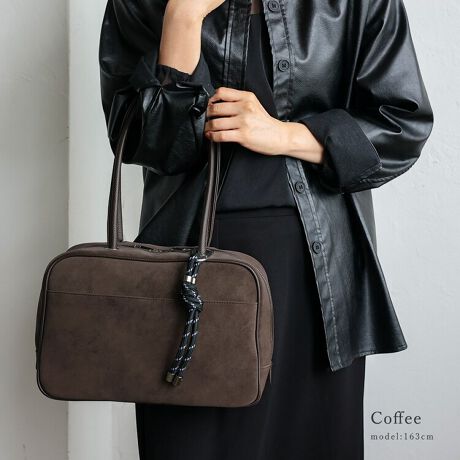 [^:inb-90088p]VvtH̃{XgobOɃ~bNXR[h̃`[ANZgB~j}ȃtHŒʋ΂łfC[łg܂Bgh̃XG[h^b`PUfނgpB肵J[ōoBR[f̃ANZgɁBO[F͊pxɂĔZWy߂܂B傫JČ₷{XgobOB̕Ki[łAǂTCYBz500ml̃ybg{g[\Bg₷ɂBwʂɂ̓I[v|PbgtĂ̂ŁAX}[gtHȂǂTbƎo܂BghMIXR[h̃`[tBANZgɂȂMIXR[h͊OăL[z_[ƂĂgĂIVBSIZESPECSIZEFF20cm / F30cm / }`F11cmnhF56cm~F1.5cmA荂F24cmO|PbgFwʃ}Olbgt|Pbg1|PbgFI[v|Pbg2At@Xi[t|Pbg1obÔݏdʁF468gfށFPUobÕCJ̓t@Xi[ɂȂĂ܂BFFVo[yӎzvL̂ɂꍇ܂BɂCɂȂꍇ͈xAĂ炲gpB