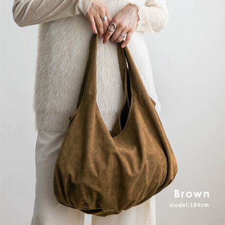 [^:nsb-30362z]ƂVGbgŁAɏiƃbNXY킹g[gB_炩ȃXEF[hfނȂ₩ȃXEF[h̐ngpBוɍ킹ĎRɃtHωAȂꊴ̂镵͋Cy߂܂B̃VGbgɃ^bN邱ƂŁÂ؂芴̂Ȃ̓IȃtHBוꂽƂYȃVGbgL[v܂B֗ȃ|[`t{̂Ɠfނ̃|[`tBobO̒萮łA|[`P̂łg֗ACełBfC[痷s܂ŊVvȃfUCłǂȃR[fɂ݁Aig͂񗷍s̃TuobOƂĂ\Ɋ􂵂܂BAE^[̏ォKɒ߂̃nhdlŁÃAE^[𒅂Ă|₷AG߂킸KɎg܂BTCYyobOzSIZEFF35cm / F49cmiujiӁj25cmiӁj / }`FȂnhF56cm~F4cmA荂F30cmO|PbgFȂ|PbgFȂobÔݏdʁF219gfށF|GXeobÕCJ̓I[vɂȂĂ܂ByCi[obOzSIZEFF20cm / F27cm / }`FȂO|PbgFȂ|PbgFȂobÔݏdʁF61gfށF|GXeobÕCJ̓t@Xi[ɂȂĂ܂BFFVo[