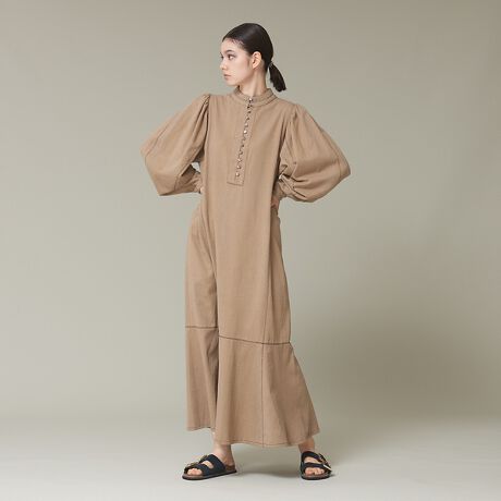 [^ԁF72453990001]-Design-oCJ[̃Xeb`ŜɓĂ̂|Cg̃s[XBƑɂĂVF{^ڂ܂BtAɂȂĂ}[ChCN炵o܂Bx[W fFH166 B72 W62 H86 pTCYFFubN fFH156 pTCYFF