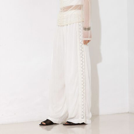 [^ԁF38503950001]-Design-_炩ȃRbgfނŁASn͔QBTChɂꂽ[XAVvȃfUCɃtF~jȃANZgvX܂BfC[g炿Ƃo܂ŁAL􂷂1{łByӎzi摜́A̓p\RȂǂ̉{ɂAۂ̐FƈقȂČꍇ܂B炩߂B摜̏i̓TvłBi̐F̖ڈ́AiP̂̉摜QƂBigpOɁA^OɋLڂĂu舵̒ӏvu\vKmFBiɕsǂꍇAє̔j܂Ă܂B炩߂BîCɓo^߂܂ ?NbNIJ[̍ēׂAXg1_̒ʒmAZ[̍ۂ̒ʒm󂯂鎖ł܂B uĥCɓo^ ViēׂȂǁAuĥȏ󂯂鎖o܂BЂo^B ItzCg fFH162 B82 W60 H85 pTCYFFubN fFH156 pTCYFF