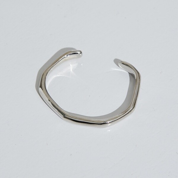 [}C]ό`oO/m~liNOMINEj Vo[