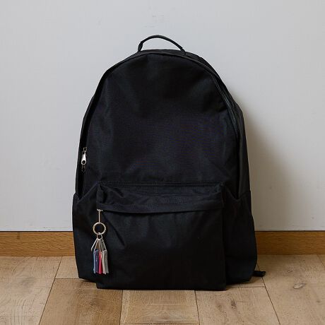 [^ԁF38509861000]eʁ@\˔AsAEghAɍœKȃobNpbNBLXƂCRp[ggɉÃ|Pbgtŉו̕ނ␮X[YBwʂɂ̓NbV̂pbh𓋍ڂAԔwĂKȎgSnL[v܂BV_[Xgbv1{Ŏւ΁A{fBobOɂAW\BɁAWbp[͓ANZXł݌vŁAobO낳ɒg̏oꂪł֗ȎdlɁBvȑfނƂƂDŁApłŜłBJ[oG[V́Acheek炵JtȐFWJBt@Xi[ɂ́A7̃Jtȃ`[ЂƂɂȂL[gȃANZgtBO\ȃJridlŁAD݂ɍ킹ăAWy߂܂B[J[iԁFC23001TCY(cmj@^e48@R38@}`16@Ђ̒60-93dʁigj@440ycheek/`[NzɃ`[N̂悤ȑN₩Ń|WeBuȃGlM[BJ[pbgg悤ȃJtȃfUCŖ̂ƂuԂʂȂ̂ɁBEcheek ̏iɂ͊ɔzčꂽfނgpĂ܂BEGRSiiGlobal Recycle Standardjꂽpybg{gĎă|GXe@ێƂčĐngpBVg킸̂ƂĊp鎖Aւ̔zƊCmvX`bNS~̍팸ɂȂ܂BECPSCKiiҐiSψjyӎzi摜́A̓p\RȂǂ̉{ɂAۂ̐FƈقȂČꍇ܂B炩߂B摜̏i̓TvłBi̐F̖ڈ́AiP̂̉摜QƂBigpOɁA^OɋLڂĂu舵̒ӏvu\vKmFBiɕsǂꍇAє̔j܂Ă܂B炩߂BîCɓo^?^bvorNbNIJ[̍ēׂAXg1_̒ʒmAZ[̍ۂ̒ʒm󂯂鎖ł܂BuĥCɓo^ ViēׂȂǁAuĥȏ󂯂鎖o܂B_Lb`[ȃfUĆucheekv^rbO obNpbN [iԍF38509861000]2WAY R[hnh В obO [iԍF38509861001]XNGA V_[obO [iԍF38509861002]2WAY X^bY g[gobO [iԍF38509861003]2WAY В ~jg[gobO [iԍF38509861004]J[C V_[obO [iԍF38509861005]2WAY n[t[^ nhobO [iԍF38509861006]2WAY В V_[obO [iԍF38509861007]J[R[h Xgbv hN z_[ [iԍF38509861008]p[v fFH170 B76 W56 H87 pTCYFF