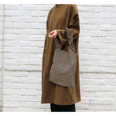 nh̃t|Cǧyʂőeʂ̃g[gobOłB܂肽Ŏ^т\Ȃ̂ŁAGRobOƂĂg܂BA4TCY܂BE|PcQ[^:C7856]