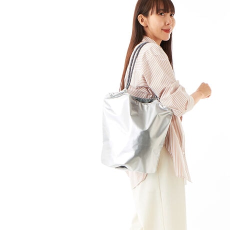 VvȃtHȂAfނ̌򊴂X^CbVāAANZT[ƂĂfiłB߂̃XgbvtĂAɂ₷AeʂŎg肪ǂ2WAYfUCłB̃R[fBl[gɂANZgƂĂB[^:C8558]