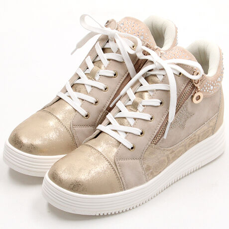 [^:XJ7835]X^[`[tCq[Xj[J[MDMUUM̒ԃXj[J[̃TCYsb`j[AI22.5~25.0܂0.5cm݂Ȃ̂ŃtBbeBO₷Ȃ܂IIyPOINTzES5mm̒EoᔽC\[EX^CAbv\3.5cmCq[E܂͏_炩X|WŗDz[hETChɂMUUM̃ACRAX^[`[tÕt@Xi[͓܂̂łӂ