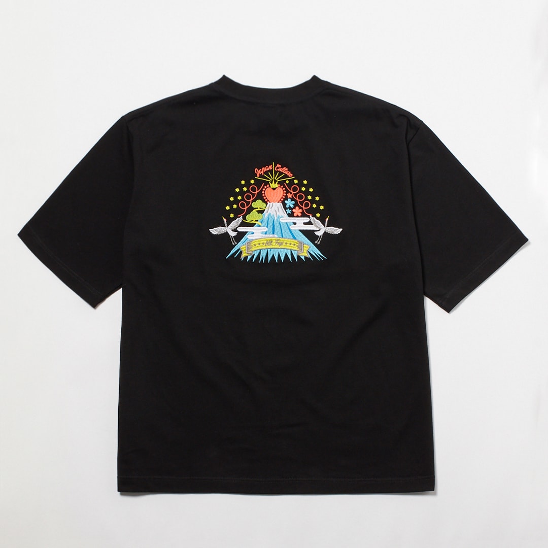 HONG KONG NEON T-SHIRT・BLACK | ミューア(MYUUA) | マルイ