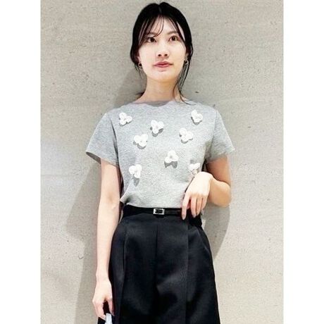 [^ԁFCWCT254017]̗̓IȂԂڂ䂭t[`[tTVcB̂I[KW[ōԂтƁASɕ~l߂@ׂȃrW[iɌ܂BTVc̑fނ͕z僉CNYȕ\ʂƂ̂VPbgJbg\[BgƑ̓RpNgȃTCWOŁAVvTVč`̒łtF~jŒ܂킵₷VGbgɗƂł܂B܂̓{[glbNŃfReiɌ܂BXJ[g킹ăfBCNɁApcfjŊÂ}X^CO߂łB:Ȃn:ȂLk::Ȃň:Ɩ̊֌WɂAۂFČꍇ܂B܂p\REX}[gtHȂǂ̊ɂA኱iƉ摜̃J[قȂꍇ܂B\߂Bi̐F́AiPi摜QƉB i摜̓Tv̂߁AFTCY̎dlɕύXꍇ܂̂ŁA\߂B