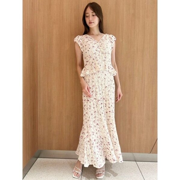 【美品】CELFORD花柄ワンピース 美品✨ CELFORD セルフォード 小花柄 ワンピース シャーリング