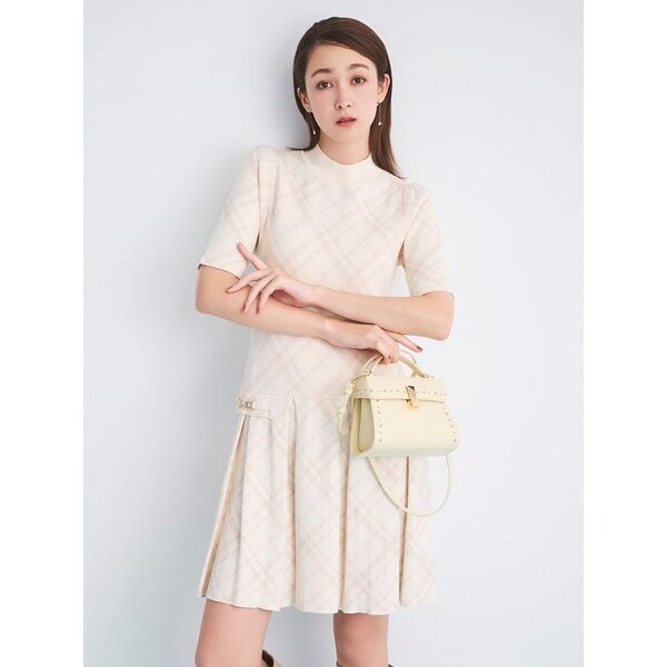 スクエアネックディフォーメーションニットワンピース | セルフォード