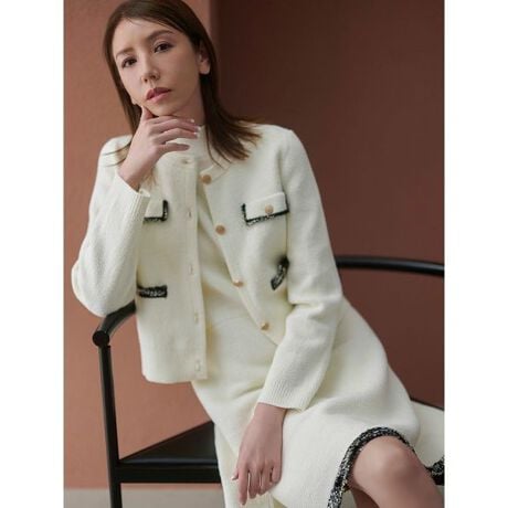 [^ԁFCWNO255028]ETMICEZOZOJ[ PNK~Vo[{^oꁟIVR~PNKɃVo[{^̓ʃo[WIBAG̃`F[Vo[Ȃ̂ŁAR[fō킹₷悤Vo[{^ł肵܂B|Cg̃sNAZWlXȃsNɃO[x[WȂǂ킹A炵͎cAÂȂ肷ȂlsNɎdグ܂BjbgJ[fBKƃ~js[X̃ZbgACeBND]ACeAbvf[găoCo܂B|Pbg⃏s[X̐ɂ͂ꂼ̃J[ɍ킹tbtB[ȕʎgpAcC[hWPbg̃fUCɎdグ܂BZbgł̒p͂AꂼPig߂łBgɂ͂ӂӂƂG̗ǂ^^[gpBbtɕҗĂ邱ƂŁAnł\̂Ғn܂Bs[X͂tAoāADۂɁBƖ̊֌WɂAۂFČꍇ܂B܂p\REX}[gtHȂǂ̊ɂA኱iƉ摜̃J[قȂꍇ܂B\߂Bi̐F́AiPi摜QƉB i摜̓Tv̂߁AFTCY̎dlɕύXꍇ܂̂ŁA\߂B<br^>ys[Xz[36]:88cm oXg:84cm :34cm O:7.5cm :68.5cmys[Xz[38]:89.5cm oXg:88cm :35cm O:7.5cm :70.5cm