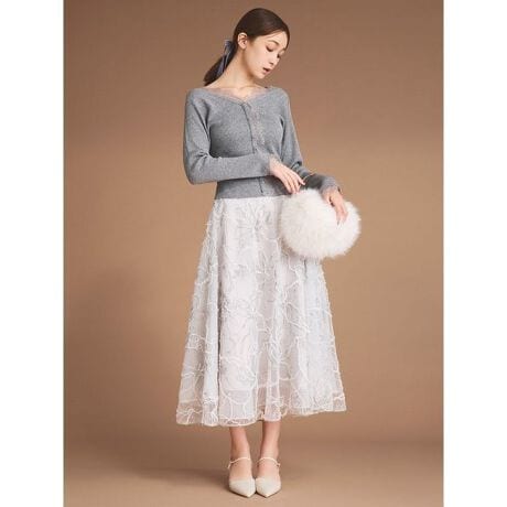 [^ԁFCWFS254072]`[fނɃƋNъ̂t@V[[ŉԂ̎hJ{ꂽngpA@ׂŃVA[ȃfUC̃tAXJ[głB`[̉ɂ́Aقǂ悢芴̂I[KW[d˂ĂAy₩ȃtAVGbgL܂B̌ƋNю̑gݍ킹H~炵ADŉ؂₩Ȉۂ^Ă܂BVA[ȃ`[ƃI[KW[̏d˂iŁAVvȃgbvX킹邾ŉ؂₩ȃR[fBl[gɁBF nFL LkF 򊴁FꕔL ňF聦Ɩ̊֌WɂAۂFČꍇ܂B܂p\REX}[gtHȂǂ̊ɂA኱iƉ摜̃J[قȂꍇ܂B\߂Bi̐F́AiPi摜QƉB i摜̓Tv̂߁AFTCY̎dlɕύXꍇ܂̂ŁA\߂B