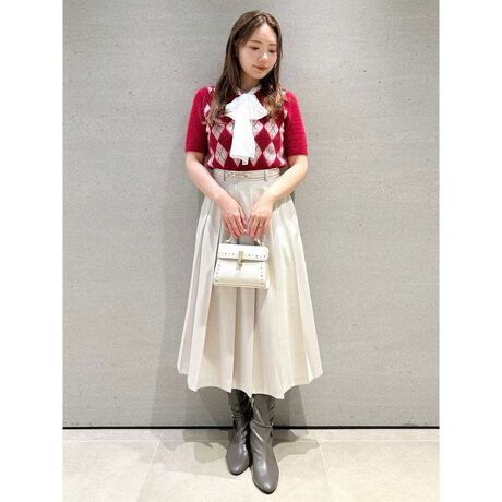 [^ԁFCWFS254130]gbhȃX^CĂAЂ̃v[cXJ[gBE[̔fނgpAȃTChv[cō܂Bqbvʒu܂Ńv[c𒆖D邱ƂŁA͂ƂVGbgɁBeɂ̓|PbgtĂ܂BEGXgɂ̓SāAߕtȂSnɎdグ܂Bnxg͊JoؚȃfUC̃S[hp[ctĂ܂B̃XJ[gƃoX킹čACWGG254529\bNXCWGS254506~[𑫌ɃvXfBȃR[fBl[g߂łBF nF LkF 򊴁F ňF┖聦Ɩ̊֌WɂAۂFČꍇ܂B܂p\REX}[gtHȂǂ̊ɂA኱iƉ摜̃J[قȂꍇ܂B\߂Bi̐F́AiPi摜QƉB i摜̓Tv̂߁AFTCY̎dlɕύXꍇ܂̂ŁA\߂B