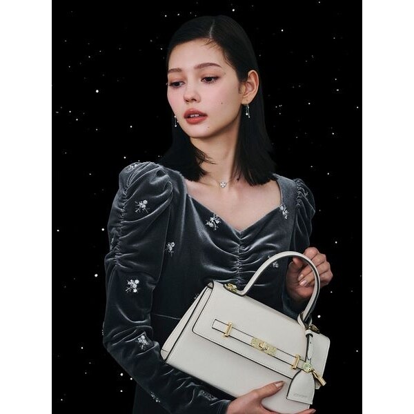 リュタン】ビジュースタッズハンドバッグ | セルフォード(CELFORD