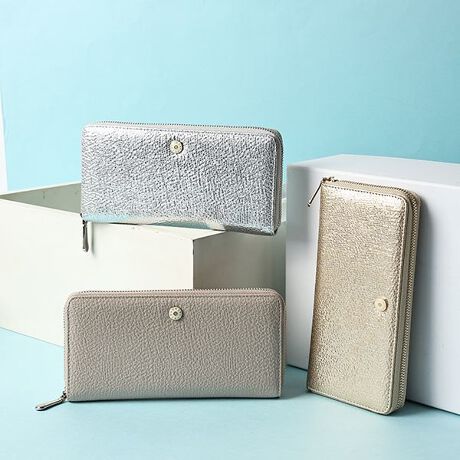 [^:MER-90850W]^bNJ[ڂЂI炫P؂₩͂Ȓz̓ołIɃ|Cg̃u[`tVvŏiȎdオȂ̂łꂢ߂JWA܂ŗlXȃX^COɓ݂܂Q̎[͂Ă̂ŃMtgɂ΂܂IsitEz̒łg̗ǂƂDɐܖڂtɓĂ鎖ŐlC̍zBEJ̓Eht@Xi[ɂȂĂAgڂł킩₷BEJ[h|Pbg͂Ȃ18[\IJ[hĂĂSBEK̓RCo₷dlBE̎Ȃǂ̕ۊǂɕ֗ȃI[v|Pbg2tĂ̂łDƂ͕ʂɃt[|Pbg鎖ŃV[gǗyɏodlłB炵_炩Ȉۂ^J[WJAt@Xi[J邽тɋCオԕ̗n͂̂ЂƂłB̑fނgnhobOpӂ܂IMER-91070B@yMERCURYDUO/}[L[fIz^bNNbN^ tbvnhobO@Zbgō킹ĂJCCłIMER-90870W@yMERCURYDUO/}[L[fIz^bNNbN^@O܂~jzRpNgĥɃ~jTCt̂pӂ܂ICɓo^EiCɓo^iCɓo^ĂƂōēגʒmAXg1_̒ʒmAZ[ʒm󂯎肢܂BCɓo^邾Ȃ̂ŁACɂȂi͐񂨋Cɓo^肢܂ EVbv̂Cɓo^VbvCɓo^ĂƂŐViēׂȂǁAȏ󂯎肢܂BMERCURYDUO`BRAND CONCEPT`uMAKE MY DUO.vdȂ荇͂yށ@iȔƐꂽ@2̖͂̏dȂ炵yނƁ@ꂪAƐVɋCÂĂ