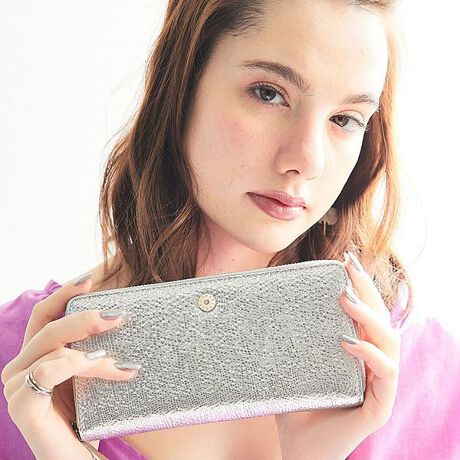 [^:MER-90850W]^bNJ[ڂЂI炫P؂₩͂Ȓz̓ołIɃ|Cg̃u[`tVvŏiȎdオȂ̂łꂢ߂JWA܂ŗlXȃX^COɓ݂܂Q̎[͂Ă̂ŃMtgɂ΂܂IsitEz̒łg̗ǂƂDɐܖڂtɓĂ鎖ŐlC̍zBEJ̓Eht@Xi[ɂȂĂAgڂł킩₷BEJ[h|Pbg͂Ȃ18[\IJ[hĂĂSBEK̓RCo₷dlBE̎Ȃǂ̕ۊǂɕ֗ȃI[v|Pbg2tĂ̂łDƂ͕ʂɃt[|Pbg鎖ŃV[gǗyɏodlłB炵_炩Ȉۂ^J[WJAt@Xi[J邽тɋCオԕ̗n͂̂ЂƂłB̑fނgnhobOpӂ܂IMER-91070B@yMERCURYDUO/}[L[fIz^bNNbN^ tbvnhobO@Zbgō킹ĂJCCłIMER-90870W@yMERCURYDUO/}[L[fIz^bNNbN^@O܂~jzRpNgĥɃ~jTCt̂pӂ܂ICɓo^EiCɓo^iCɓo^ĂƂōēגʒmAXg1_̒ʒmAZ[ʒm󂯎肢܂BCɓo^邾Ȃ̂ŁACɂȂi͐񂨋Cɓo^肢܂ EVbv̂Cɓo^VbvCɓo^ĂƂŐViēׂȂǁAȏ󂯎肢܂BMERCURYDUO`BRAND CONCEPT`uMAKE MY DUO.vdȂ荇͂yށ@iȔƐꂽ@2̖͂̏dȂ炵yނƁ@ꂪAƐVɋCÂĂ