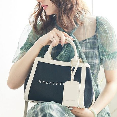 [^:MER-91050B]JWAȑfނȂtȂ炵ƕi̗ǂ|CgIꌩRpNgȂ̂ɗẽ{^ő傫ςꂿႤIKi܂L߂̃}`JWA̋LoXnɃtFCNU[̃pCsO{Ƃőlۂ͋CɎdĂ܂{̃Cɂ́A20oẑƂ݂̂鐶nőϋvɗDAoNωy߂RbgLoXn̗p܂BeɂXibvt̊JŏM^Ƒ`^ɕωłA}`Ǝ̓IȃXNGAtHŎ[͂pQȌ`łBEO\ȃV_[xgŌ|X^CZEetĂ̂ŏuɂSBEɃ|PbgtĂ̂ŏ̎dɕ֗BEz܂ݎPÂ݂|[`Ȃǂ[OKu₩ȃAC{[ƃ[hȃubN2FpӁBǂ̐F킹₷iJWAɌ܂܂yʂxǂTCYȂ̂Ŗ̂ɂ҂Ȍy₩obOłuhS^ꂽpXP[X͎O\IJ[h|Pbg2̂Œ▼hł͂ȂɂzFiɑ݊߂C}hL|CgɂȂ`[łIXXV[񎟉EȂǂ̃IP[WV[f[gEqEp[eB[V[ɂJWAȃmg[Ȃ̂őlȃV[̃R[fBl[gɎg܂BTCYB5TCYFZAzFZAX}[gtHFZA500mlybg{gFZA|[`FZAJ[hP[XFZAnJ`FZACXCzFZ{̃ubÑJ[͋ƐF\܂BF̂mƂ̍킹͔Ăgp܂l肢܂BMERCURYDUOBRAND CONCEPTuMAKE MY DUO.v@`dȂ荇͂yށ`@iȔƐꂽ@2̖͂̏dȂ炵yނƁ@ꂪAƐVɋCÂĂ