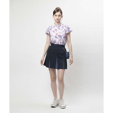 [^ԁF00762311100110]No.7 Samantha Thavasa(T}T^oT io[7)̉ԕvgX^hvI[o[Vc̃IWiԕ̉؂₩ȃVc͏炵|Cgl܂ACełBuEX̃fBe[tAAătgɂꂽ^bNfUCiŃGKgȕ͋CoĂ܂BX^hvI[o[^CvŒEȒP&#9829;lXȃV[Ŋ􂷂邨ȈꖇłB