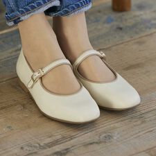 【WEB限定】ストラップフラットシューズ