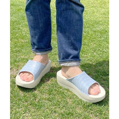 [^:IGWG44203]jZbNXȃfUC͂̃Jo[T_BNbV̍fނgpAsɒnʂ`ՌʓIɋz܂ByʂŒe͂̂_炩ȑfނ́Aݍނ悤ŉKȗSnT|[gBIȃ{[\[́AX^CAbv܂BX^CÕ|CgƂȂJ[WJ́BfjJ[SpcȂǂ̃JWAX^COA}CbNXR[fɂœKByingzuBE HAPPYv Ȃ̖fGɂV[N[[bgBing inginĝ聥ނقǂɖ킢㎿Ȗ{vE㎿ȓVRU[gpiꕔԂjEoNω𖡂킦̂́A{vȂł̖͂͂łBA[`T|[gIWiC\[E_炩łȂAKxȒe͂̃A[`T|[gBE׏d̃oXۂAւ̕SyBgbheCXg̒V[YEghɍEꂸA؂ɒȂx[VbNȃfUCBEfނq[AVGbgɂ܂ōSV[ÝAJWAV[łȂLC߃X^CɂXXBAfނ͎Ԍo߂gp󋵂ɂLk邱Ƃ܂B܂A˓⊦gɂė򉻁Ejꍇ܂̂ŁApEۊǎɂ͒ӂKvłBił̂܂ȂǑ傫ȕׂƔj邱ƂA\[̖Ղ⎼Cɂ芊₷Ȃ邱Ƃ܂̂łӂB3Eing COf : BLAGYABLXAPKXEAo[q[5.5^Xg[3.5