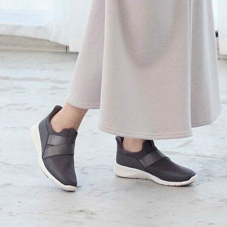 [^:IGDY51079]g킸ɁAƂ邾ŃXbƑł鐰Jp̃Xj[J[BAbp[̃Sxgb艟A₷tBbgB~htB~h̗3d\ŁAłJłKɎgpł܂BhɗDꂽru\[O\ȃJbvC\[ŁAɂ₳݌vȂ̂|CgBẼNA₷AƗXb|^Cv̖\Xj[J[łB̏íySVΉEJpzłJΉdlȂ̂ŁACV[YƂĂg܂BShdlł͂܂̂ӂBuBE HAPPYv Ȃ̖fGɂV[N[[bg Bing inginĝ聥ނقǂɖ킢㎿Ȗ{vE㎿ȓVRU[gpiꕔiԂjEoNω𖡂킦̂́A{vȂł̖͂͂łBA[`T|[gIWiC\[E_炩łȂAKxȒe͂̃A[`T|[gBE׏d̃oXۂAւ̕SyBgbheCXg̒V[YEghɍEꂸA؂ɒȂx[VbNȃfUCBEfނq[AVGbgɂ܂ōSV[ÝAJWAV[łȂLC߃X^Cɂ߁Bhꁦru\[hHingCOf F n+vC Xj[J[ Jp CV[Y  #nYt[ɂ Vibram ru\[ _炩C ₷ ghV[Y R[fq[4.0cm^CY2E