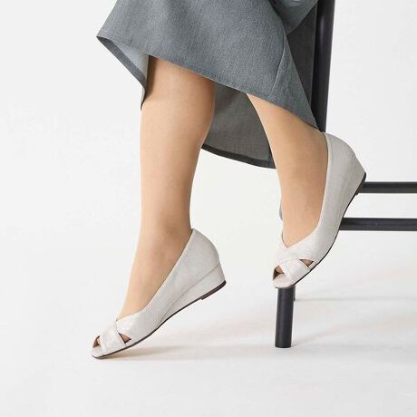 [^:PDAM54001]NX̑OJfUCŋGߊӂT}[pvXB3.5mq[ŃX^CAbvʂAySnƈ芴ŒԂ̕sS̃n[tEGbWq[BO͋Ȑ̂ŁAEFbWq[ɂ肪ȕɂBfŃT_ołAԊ􂵂܂Bq[F3.5cm