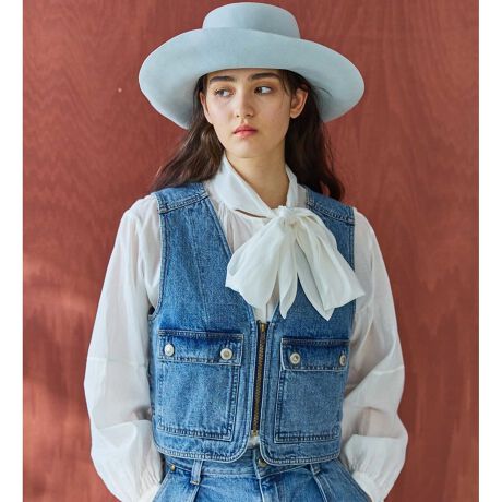 [^ԁFSAT004-0001]FabricЍHꂩoْfAqlfj𗘗pAĂѐnɂTCNRbgfjiCOREfjjgpB芴̂100fނŁA͂ނقǂɖ킢AoNωy߂1{BDesign/Silhouette݊Q̑傫ȃtbv|PbgfUC|Cg̃fjxXgBZ߂̏䊴ɂ邱ƂŁAgh̃Chpc⃍OXJ[gƂ̑QB둤Ɏ{ꂽ傫ȃ|PbǵAfUCłȂAԉъA炵ؚȃVGbgoSĂ܂Bۂ݂̂鐞̃fUĆAJWAɂȂ肷Aiŏ炵ۂɎdグĂ܂Bgh̃Chpc⃏s[Xƍ킹邾ŁAG炵{ȃX^COB邾łȂꂽ͋CoĂADGȃfjxXgłB