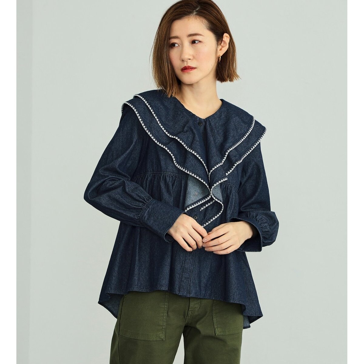 【中林美和さん着用】SOMETHING スモッキングデニムブラウス 中林美和さん着用】SOMETHING スモッキングデニムブラウス