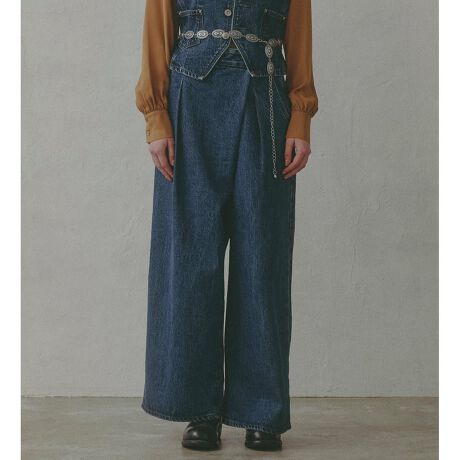 [^ԁFSA1105-0001]FabricЍHꂩoْfAqlfj𗘗pAĂѐnɂTCNRbgfjiCOREfjjgpB芴̂100fނŁA͂ނقǂɖ킢AoNωy߂1BDesign/SilhouettendȂtgƂ邱ƂŁACɂȂ邨Jo[AX^CAbvʂ܂BɂčL郏ChVGbgŁAꌩƑ̌^Jo[𗼗܂BCoordinateRpNgȃgbvXƍ킹āAn̂VGbgɁB{[̂jbgXEFbgƍ킹ۂ́AV[gIԂƃoXǂ܂Ƃ܂܂Bfނ̃uU[iSAT006jƍ킹}jbVȒȂ߂łB