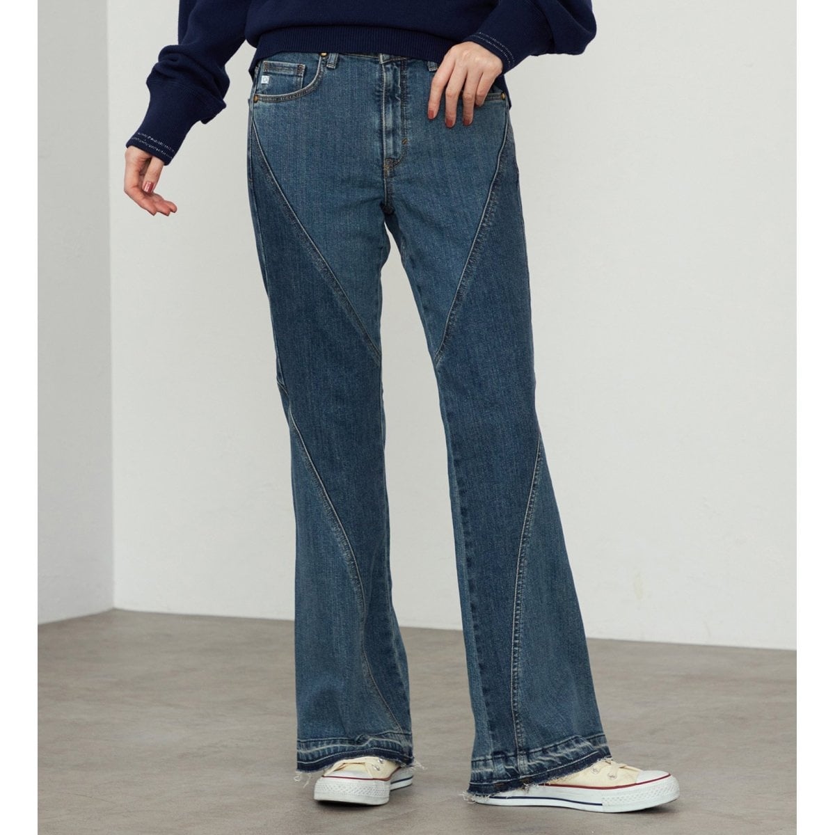 クロップ フレア ストレッチデニムパンツ | マイケル・コース
