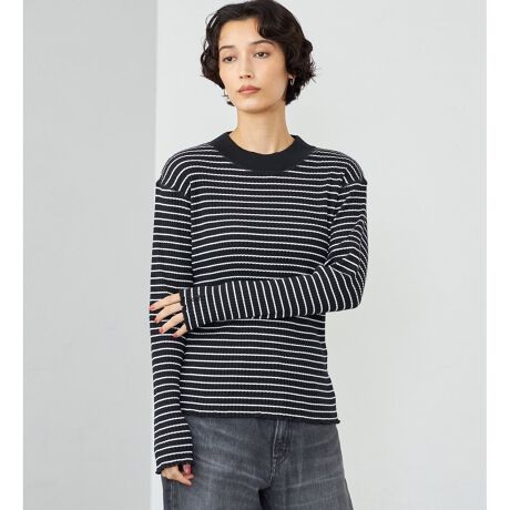 [^ԁFST663-0004]Fabric\LȐjufނ́AꖇłɂAC[h₷悢łB[̂ߔ肪ɗǂA`N`N̂Ȃ炩ȃ^b`ŃXgXt[ȒSn܂BDesign / Silhouette悭񌳂ɉnClbNfUĆAiŏ炵VGbgoBꖇƂĂAC[h̃Ci[ƂĂ􂷂AƂVGbgłBƐɎ{ꂽ[nAVvȃfUC̒ł肰ȂANZgƂȂAjAX̂X^C܂BCoordinateVvȃfUCȂ̂ŁAJWAȃfjƂ̑͂AxXgVcAWPbgȂǂ̏d˒y߂܂BTybgWp[XJ[g̃Ci[ƂĂ􂵁ALȂ\Ȓ񂵗͔Q̃ACełB