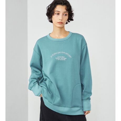 [^ԁFST646-0003]Fabricё̒VM[ʂƃX[XȃXEFbgʁAقȂ\ꖇŊy߂郊o[VuJbg\[fށBɃVM[ʂ́AƂ̊ԂɒgCՂƗߍނߕۉQBӂӂƂɏ̔ǴAxGꂽȂSn悳łBDesign / Silhouetteĝ݂VM[ʂƁAƂX[XȃXEFbgʁA̓̋CX^COɍ킹ē̕\y߂XEFbgBʂƂɂ肰Ȃvg{AVM[ʂɂ͕֗ȃ|PbgtBK܂łƉB钷߂̒́A܂Œgݍ݁ACɂȂ̌^Jo[܂B~ɂ͎ȂȂ邱ƊԈႢȂ́ApƃfUC˔ACełBCoordinateƂVGbgȂ̂ŁAאg̃pc⃌MXƂ͔̑QBoX̎ꂽX^C܂BƗ₦ގɂ́ACi[Ƀ^[glbNC[hƁA񌳂܂ŒgAgĥ邨ȒȂɁBpƂ𗼗̃XEFbǵA~̃fC[[Xɑ劈􂷂ꖇłB