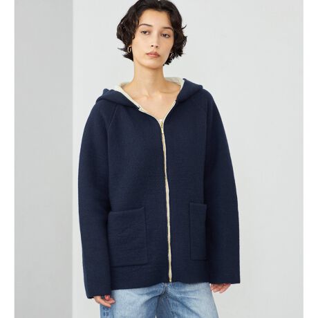 [^ԁFST1105-0001]Fabric\ƗꂼقȂ鎅ŕ҂ݗĂAd\̐ڌjbgfށB\n͒悢NъAE[Ȃł̖͂Lȕ\ƍۉŒg񋟂܂Bnɂ͔̗ǂAn̂|GXegp邱ƂŁAKȒSnƌ^ꂵɂ芴𗼗B݂ȂAȂ₩Ōy₩Ȃ̂łBDesign / SilhouettefUCƋ@\˔t[fbhR[gBX[YȒEtgt@Xi[dlŁAt[htȂ̂Ŗh΍SłBⒷ߂ɐݒ肳ꂽ́A܂ԂƔzF̗nƔ`A肰ȂfUCANZgɁBK܂łƉB钅́A̒gmۂ邾łȂACɂȂqbvCRɃJo[AX^CAbvʂ҂ł܂B