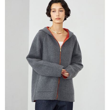 [^ԁFST1105-0001]Fabric\ƗꂼقȂ鎅ŕ҂ݗĂAd\̐ڌjbgfށB\n͒悢NъAE[Ȃł̖͂Lȕ\ƍۉŒg񋟂܂Bnɂ͔̗ǂAn̂|GXegp邱ƂŁAKȒSnƌ^ꂵɂ芴𗼗B݂ȂAȂ₩Ōy₩Ȃ̂łBDesign / SilhouettefUCƋ@\˔t[fbhR[gBX[YȒEtgt@Xi[dlŁAt[htȂ̂Ŗh΍SłBⒷ߂ɐݒ肳ꂽ́A܂ԂƔzF̗nƔ`A肰ȂfUCANZgɁBK܂łƉB钅́A̒gmۂ邾łȂACɂȂqbvCRɃJo[AX^CAbvʂ҂ł܂B